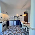 Daire Izzo Lacco Ameno (Isola d'Ischia)