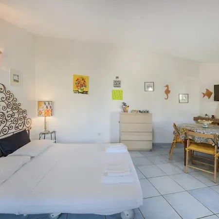 Izzo Lacco Ameno (Isola d'Ischia)